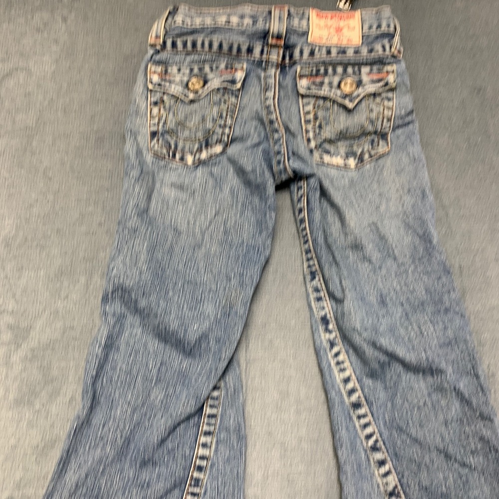 True Religion Jeans Womens 8 Blue Denim Wide Leg Distressed 5 Pockets Zip Fly - Picture 5 of 16